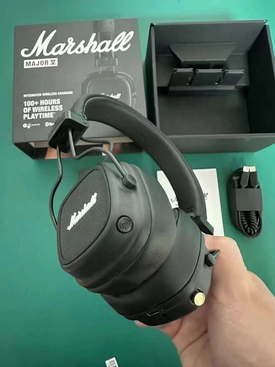 Marshall Major V Wireless Headphones Exceptional Sound 100hrs Long Battery