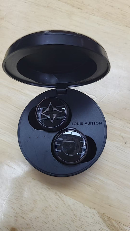 LOUIS VUITTON LV Horizon Wireless Earphones